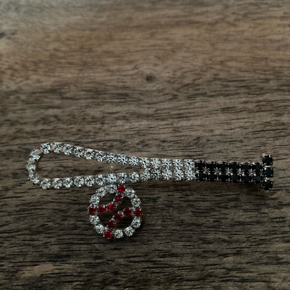 Rhinestone Bat/Baseball Brooch